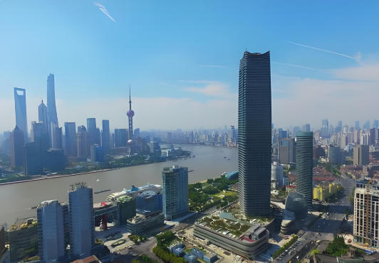 上海白玉蘭廣場(chǎng)